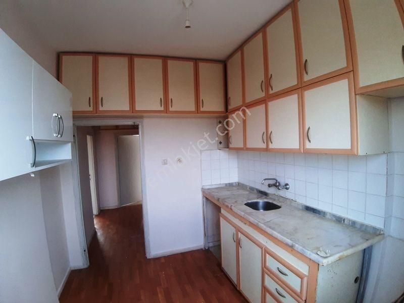 Ardadan Mersin Yenişehir Akkentde Site İçi Kiralık 3+1 Daire