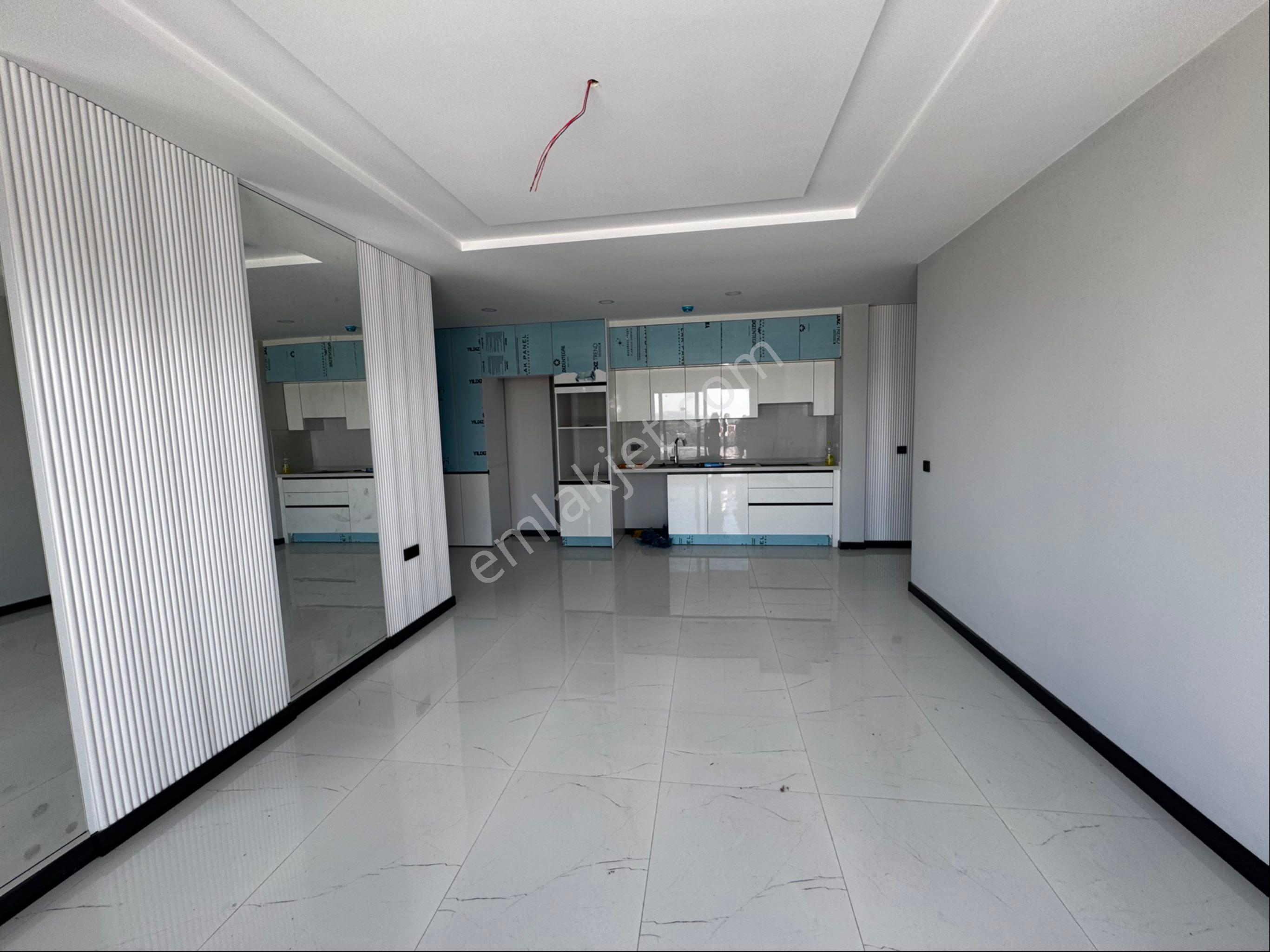Güzelçamlı’da Sıfır Yapı Geniş Teraslı Deniz Manzaralı Daire - Görsel 13