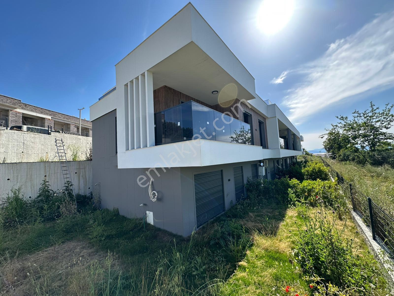 Güzelçamlı’da Sıfır Yapı Geniş Teraslı Deniz Manzaralı Daire - Görsel 2