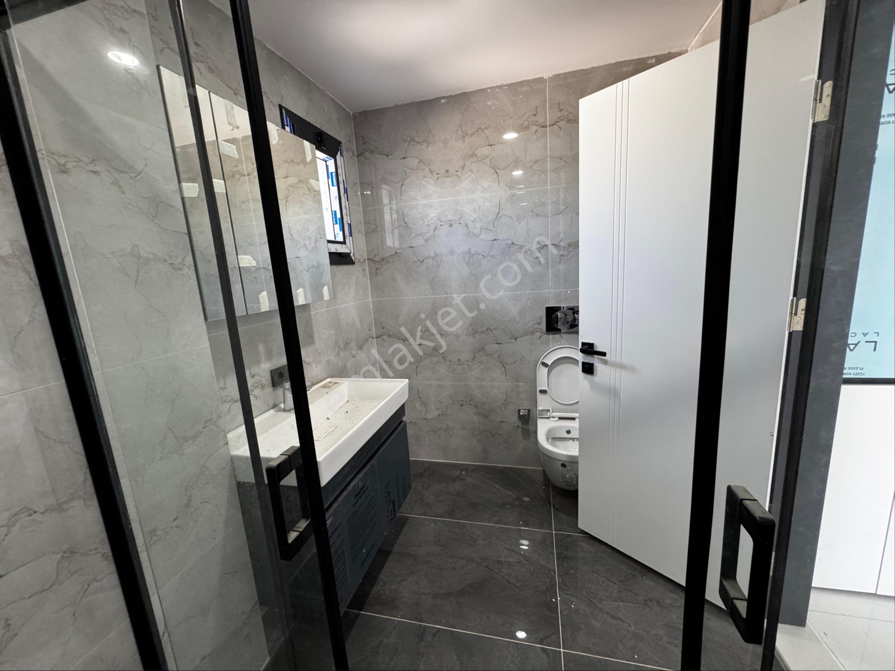 Güzelçamlı’da Sıfır Yapı Geniş Teraslı Deniz Manzaralı Daire - Görsel 28