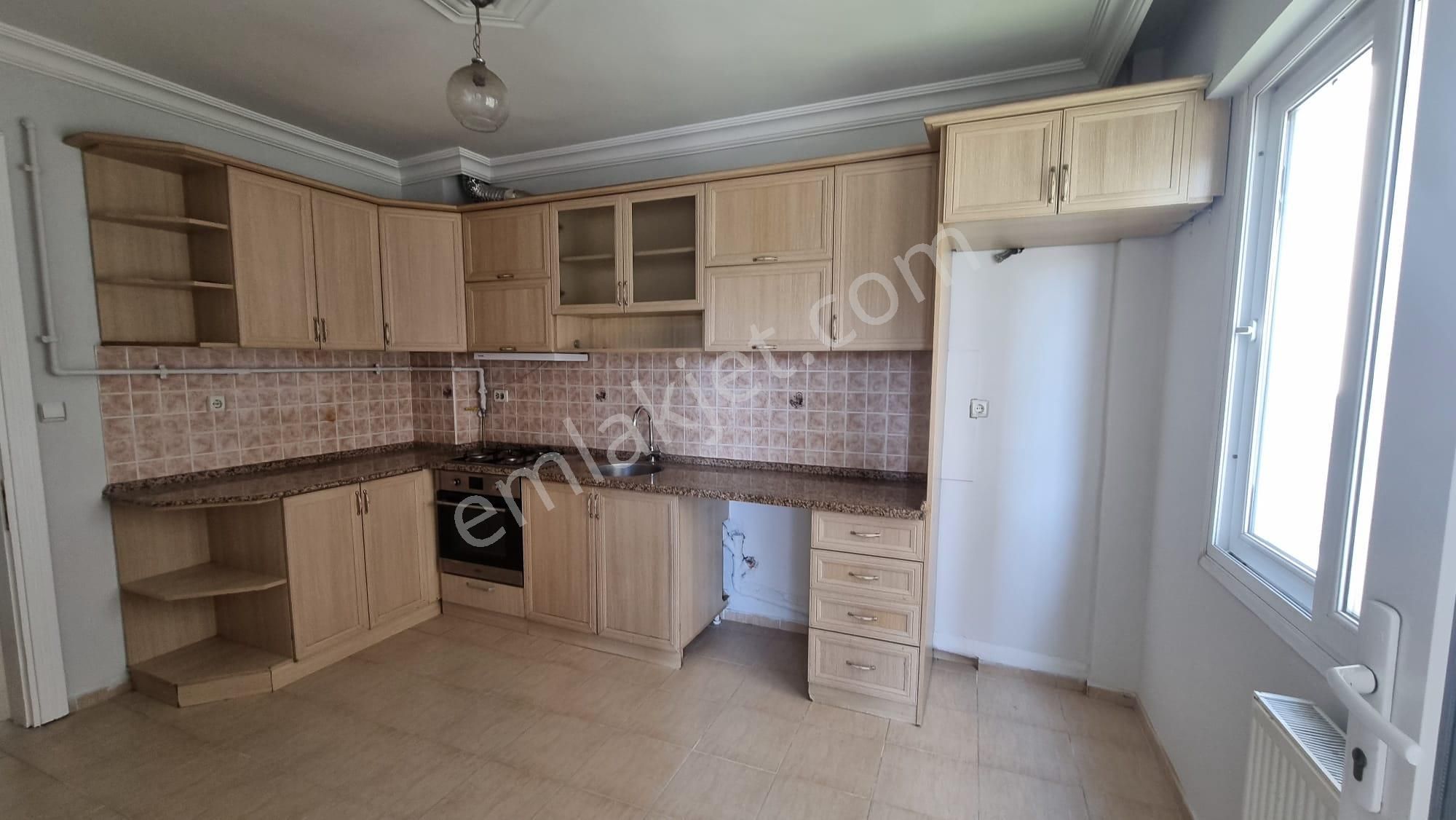 Eşiyok Tan Sadık İleri Bulvarında 3+1 Geniş Kiralık Daire