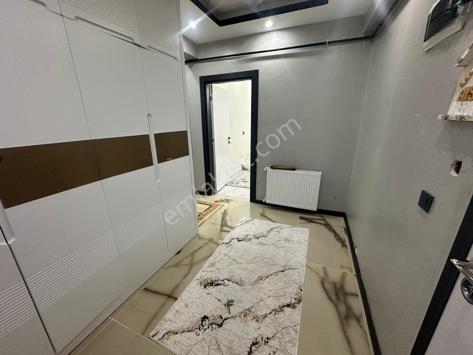 Şanlıurfa Karaköprü Seyrantepede Satılık 2+1 Arakat Daire