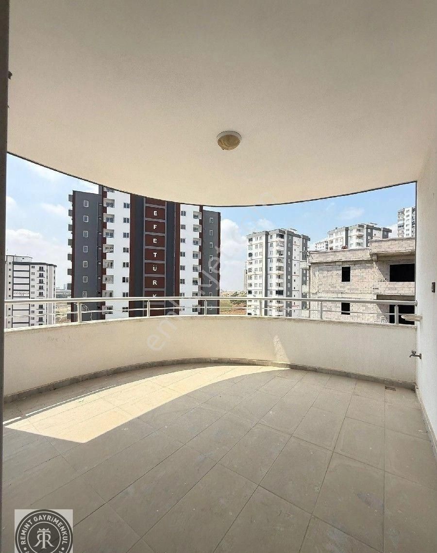 Sarıçam Boynuyoğun Mahallesinde 4+1 Açık Mutfak Hasarsız Cazipp Fiyata Satılık Daire