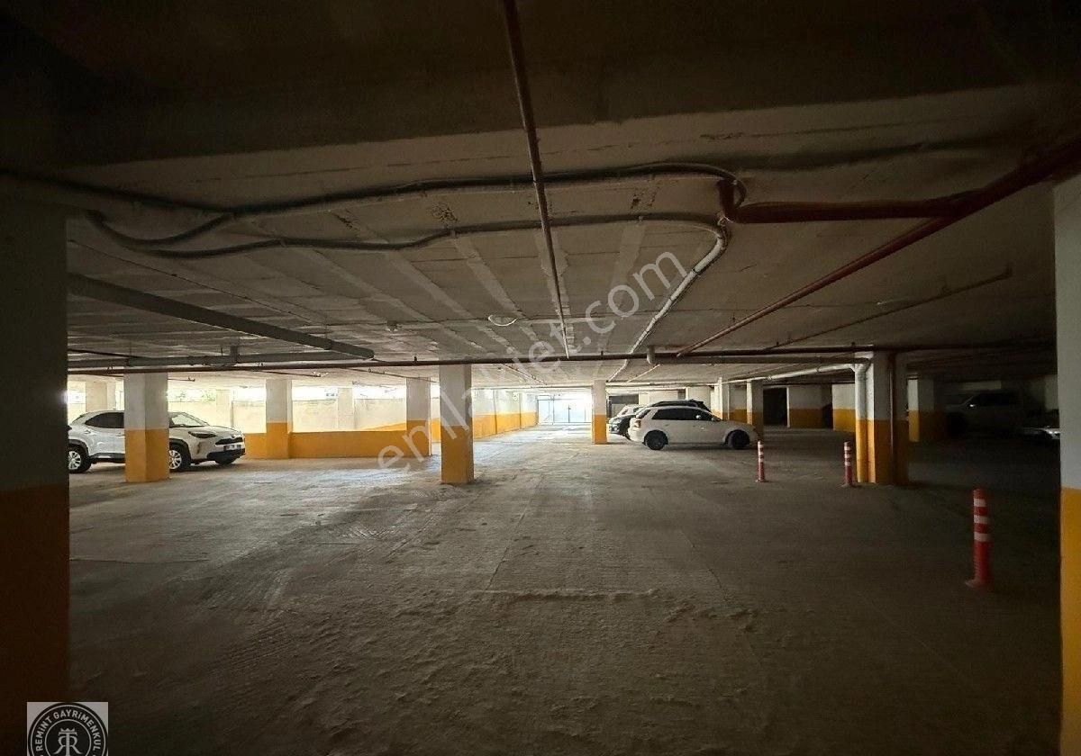 Çukurova Huzurlevleri Mahallesinde 2+1 Açık Mutfak Cazipp Fiyataa Satılık Dairee