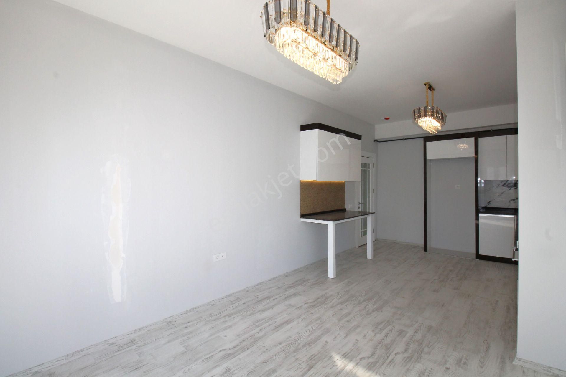 Retro’dan Mezitli’nin Yükselen Bölgesinde Yerinizi Ayırdığımız Lüks 4+1 - Görsel 7