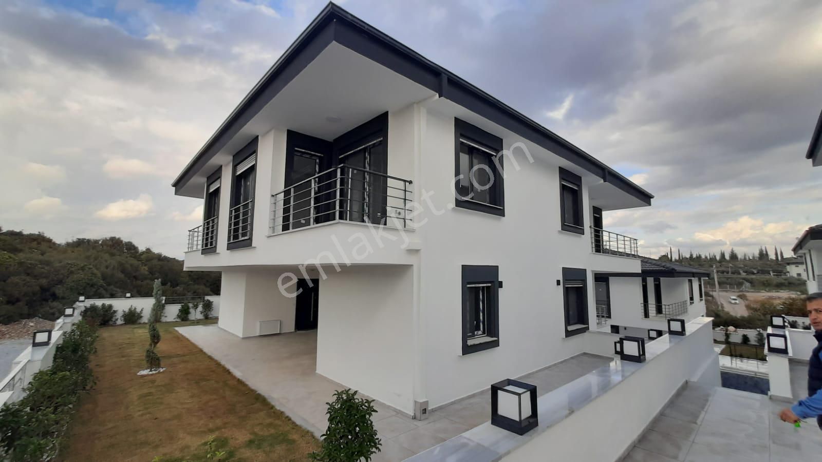 Aydın Didim De Daire Fiyatına Sıfır 3+1 Villa