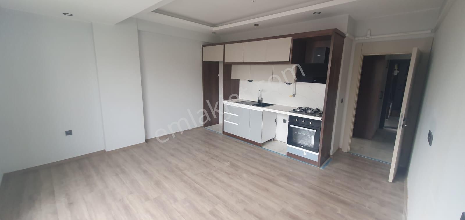 Rw Nefes Gayrimenkul' Den Bahçelievler' De Merkezi Konumda 2+1 Daire