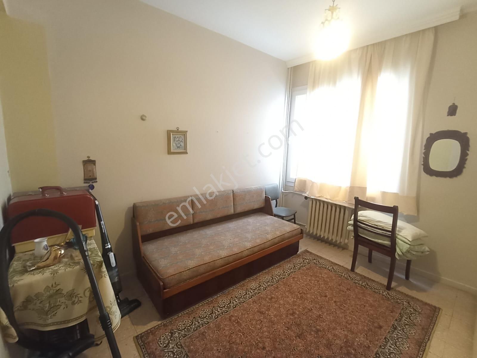 Gazipaşa Bulvarı Üzerinde 3+1+kilerli Güney Doğu Kuzey Cepheli Ekstralı Daire - Görsel 14