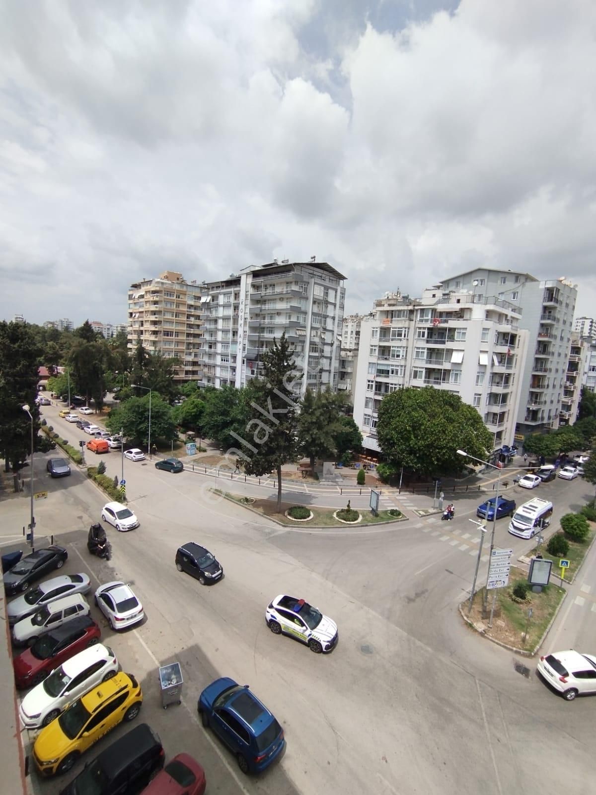 Gazipaşa Bulvarı Üzerinde 3+1+kilerli Güney Doğu Kuzey Cepheli Ekstralı Daire - Görsel 21