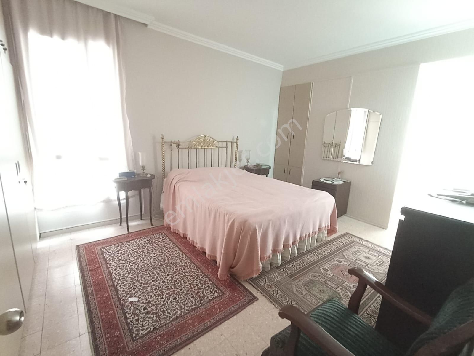 Gazipaşa Bulvarı Üzerinde 3+1+kilerli Güney Doğu Kuzey Cepheli Ekstralı Daire - Görsel 7