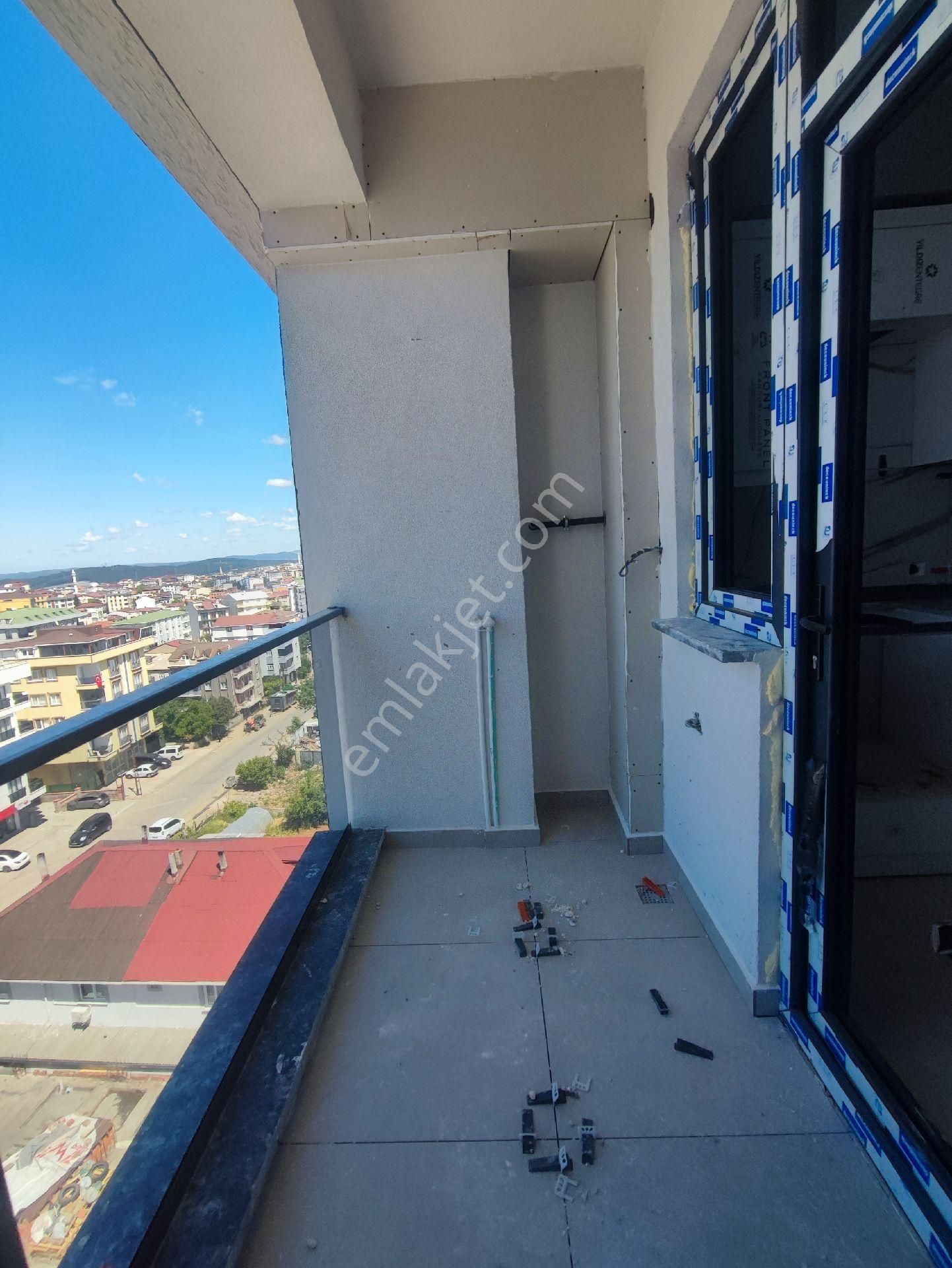 Necip Fazıl Satılık Dubleks 5+1 Ebebeyn Banyo Artı Bebek Odasi