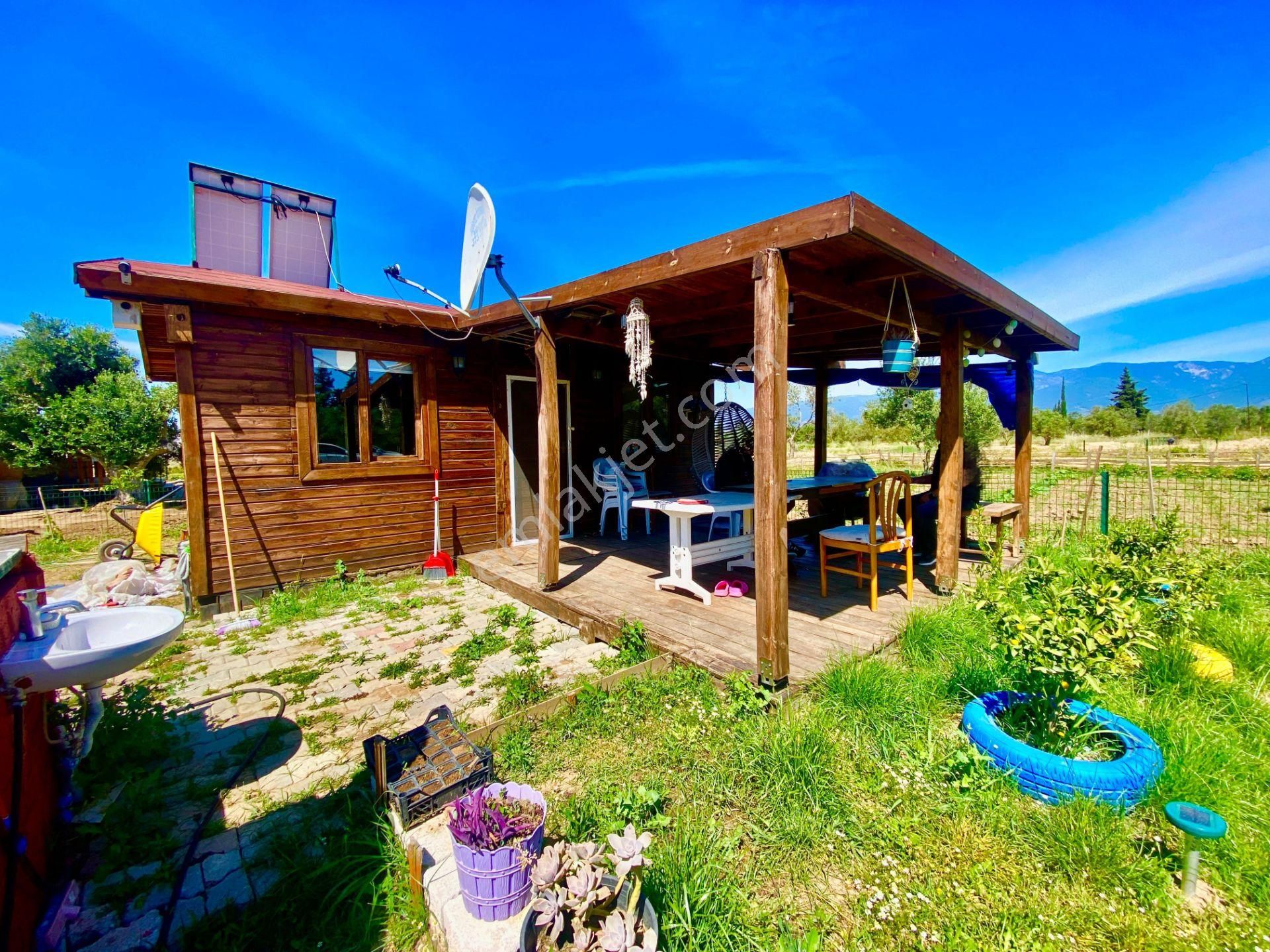 ⫸ Sadece Best Emlaktan ⫷çıkrıkçıda 447 M² İçinde Evi Olan Bahçe