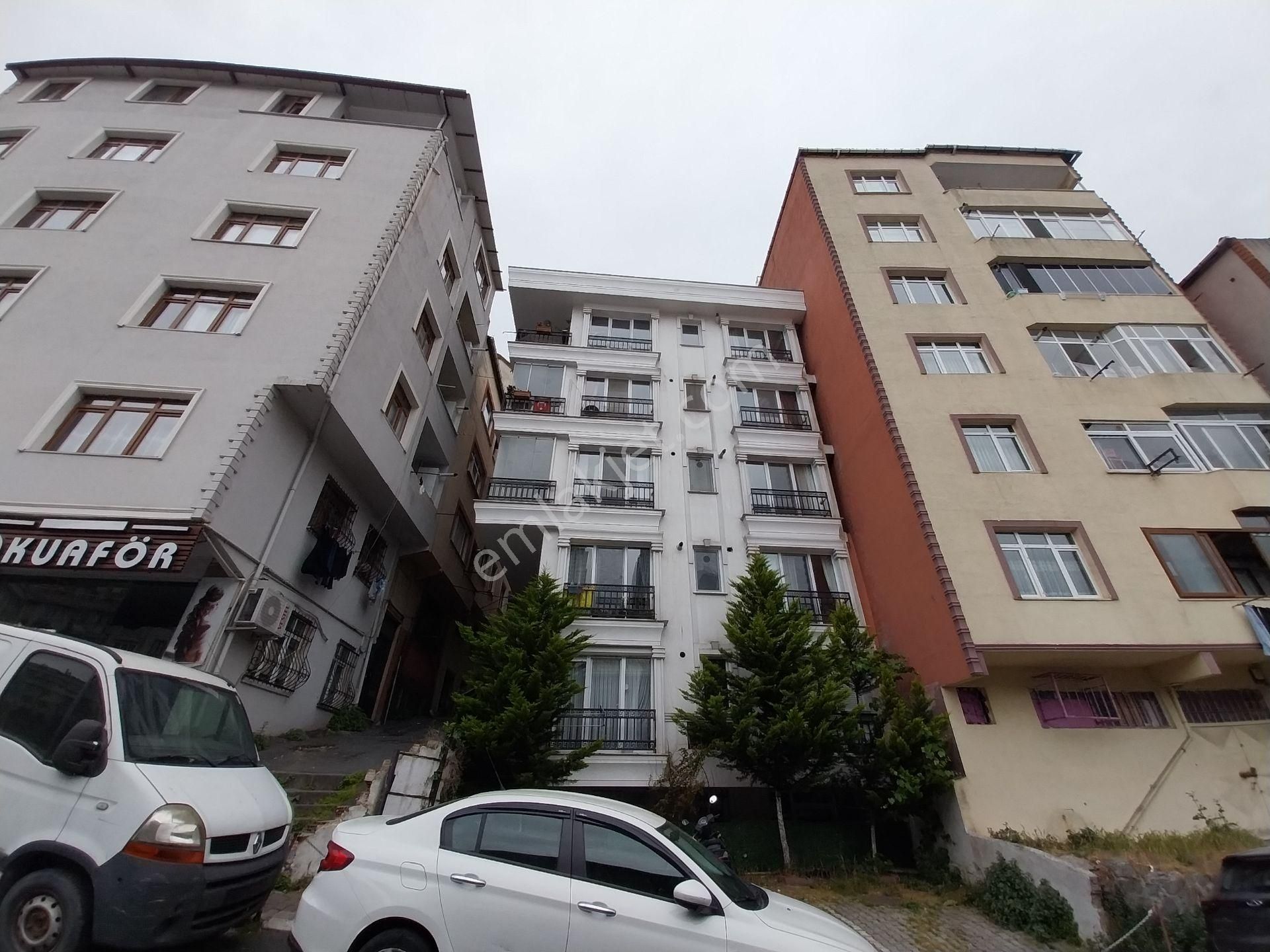 İstanbul Şişli Paşa'da 2+1 Kısmı Eşyalı Fırsat Satılık Daire