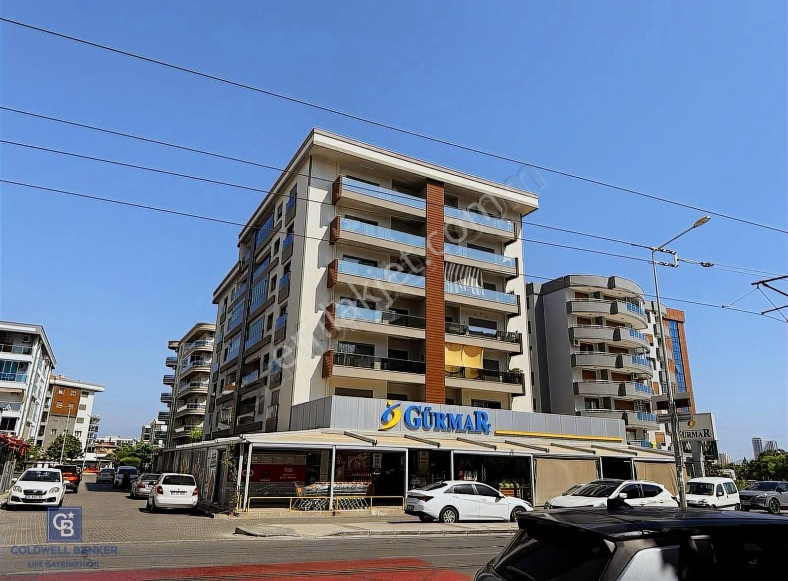 Çiğli Ataşehir Merkezinde 3+1 Eşyalı Kiralık Daire