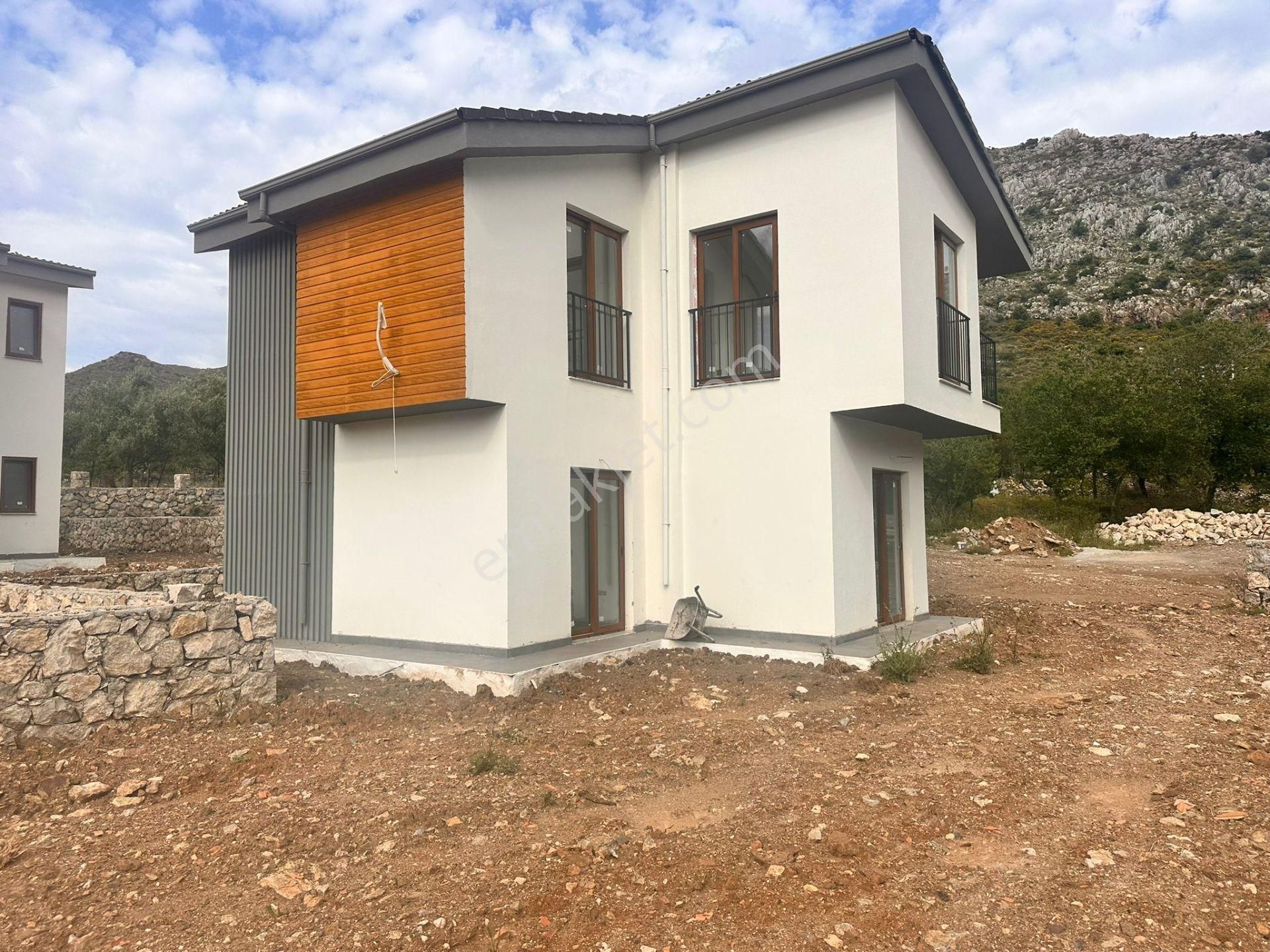 Lotus'tan Marmaris Bozburun'da Satılık Sıfır Villa