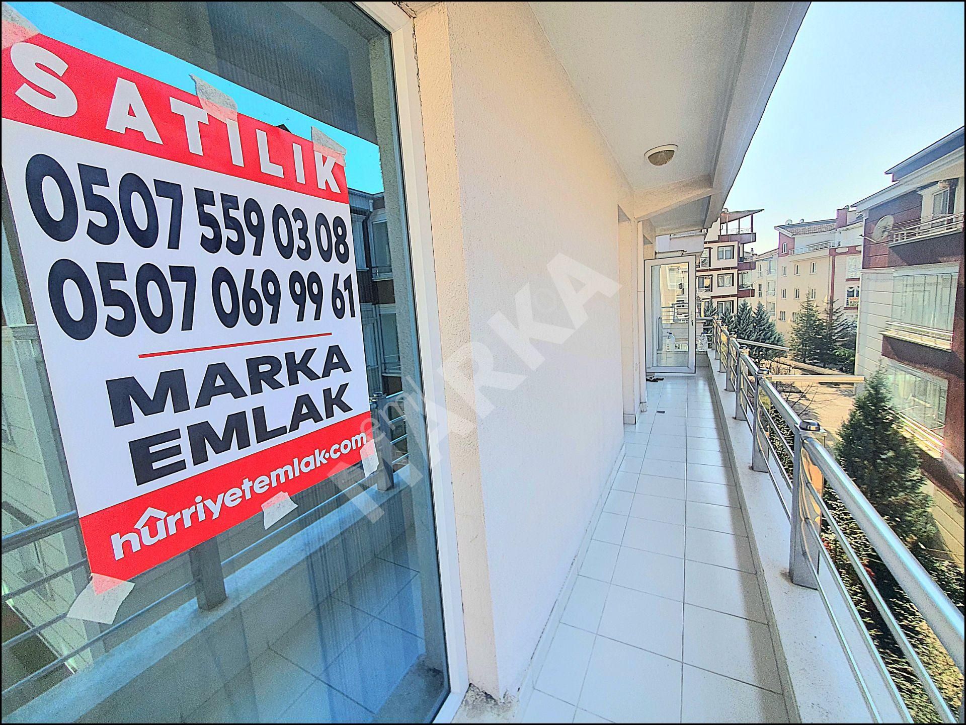 Marka/ Eryaman Mah.ara Kat Ön Cephe Geniş 2+1 İskanlı Daire
