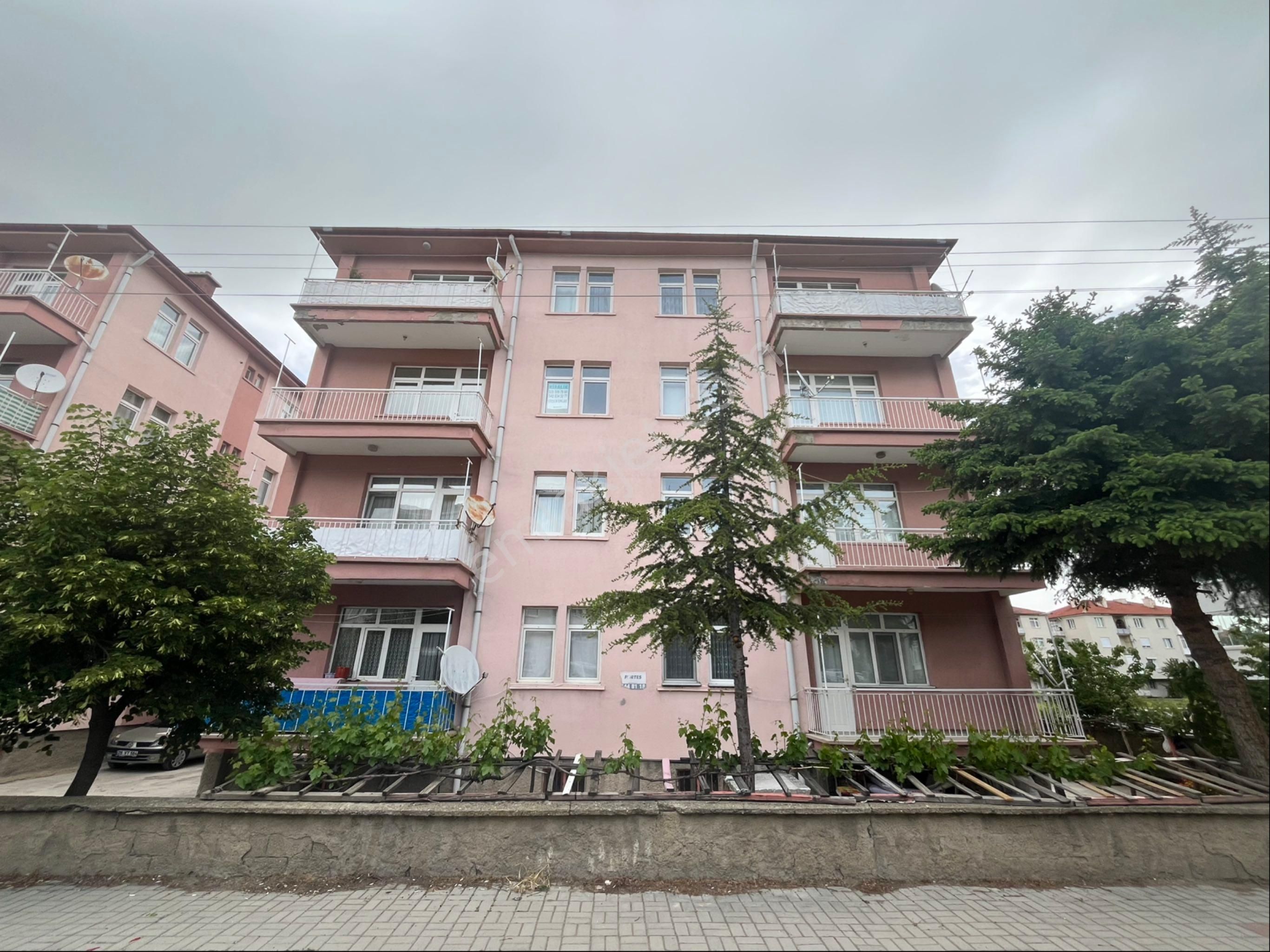Erden Emlaktan Yeni Mahallede Kiralık Daire