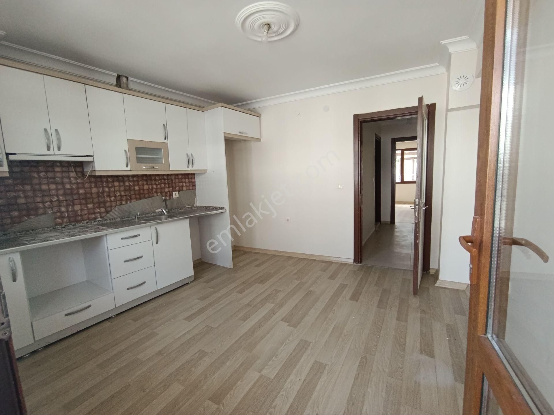 Ayrancılar'da Satılık 1+1 Daire