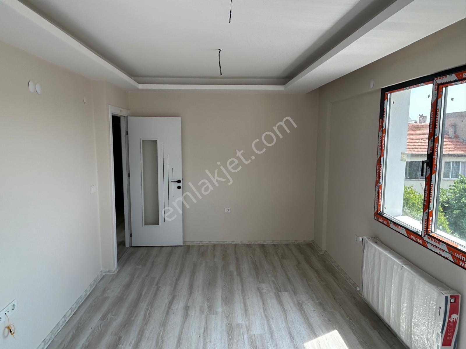 İzmir Eşrefpaşa Mahallesi Çinili Cami Yakını Satılık Sıfır 3+1 Daire - Görsel 5