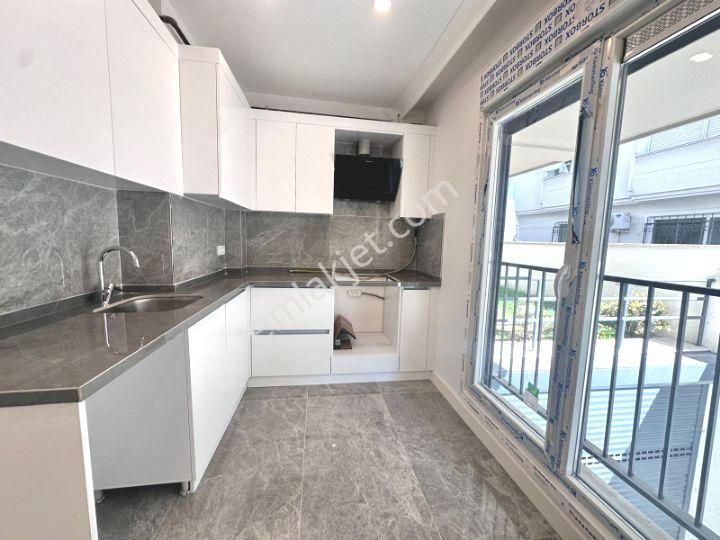 Secret House'dan Sıfır Yapı 3+1 Düz Giriş Bahçe Katı.
