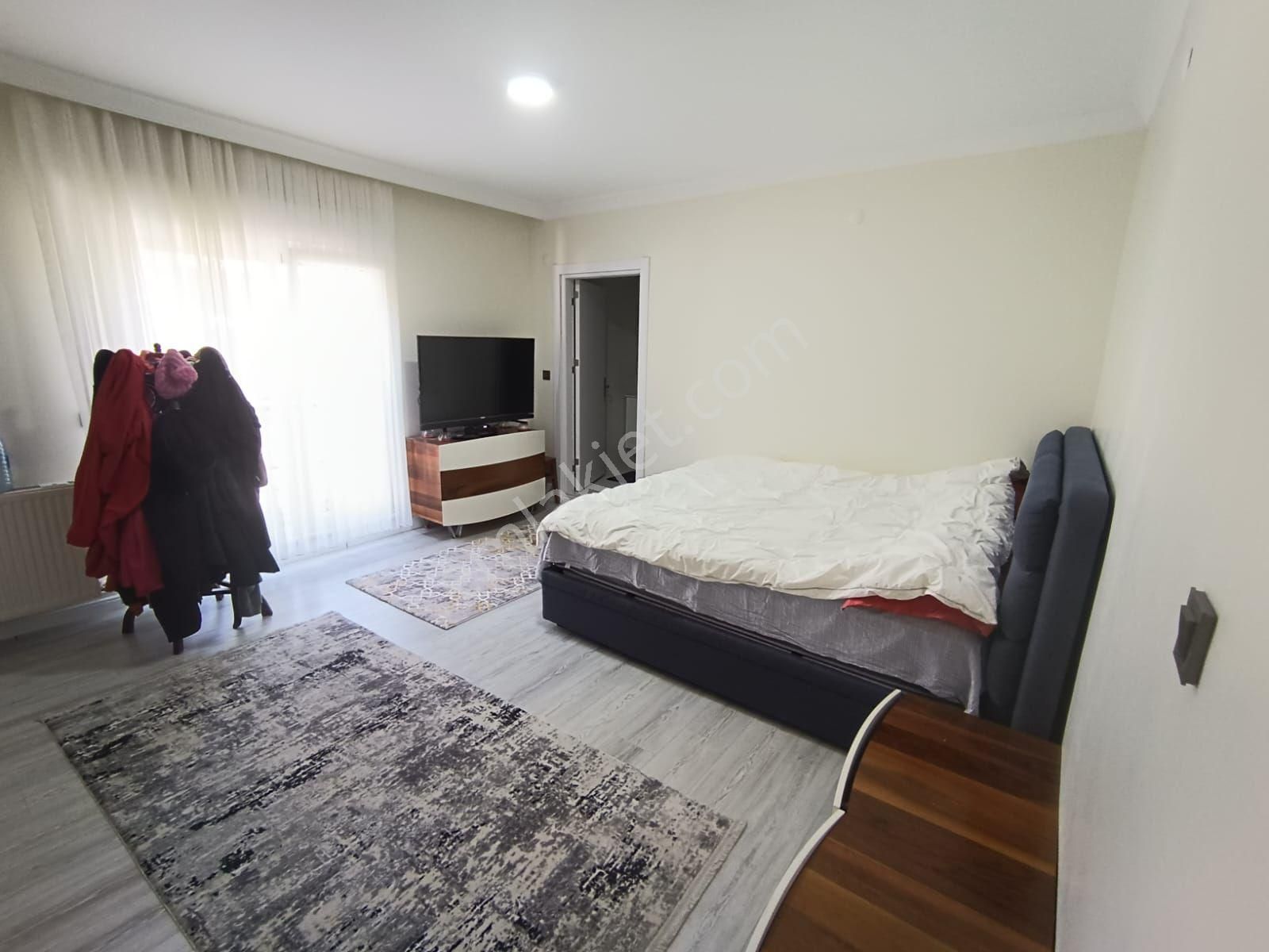 Bahçelievler 500 Bulvarda 4 + 1 200 M2 Satılık Daire - Görsel 15