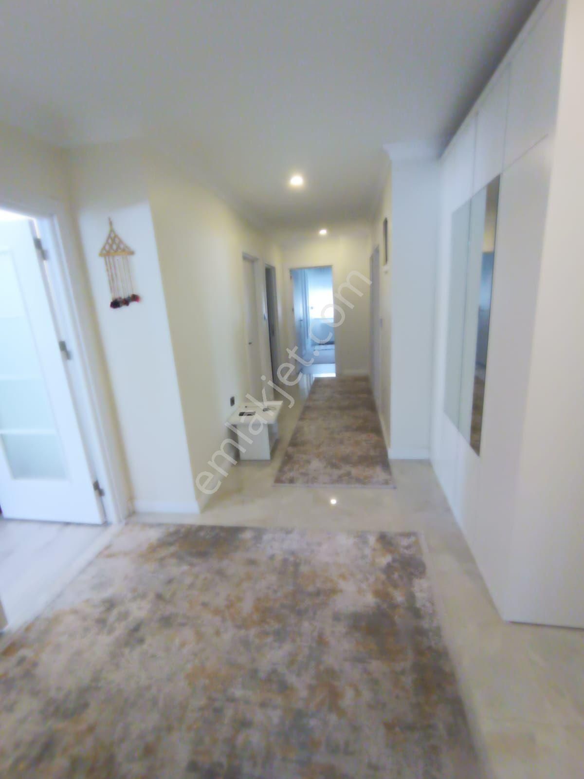 Bahçelievler 500 Bulvarda 4 + 1 200 M2 Satılık Daire - Görsel 20