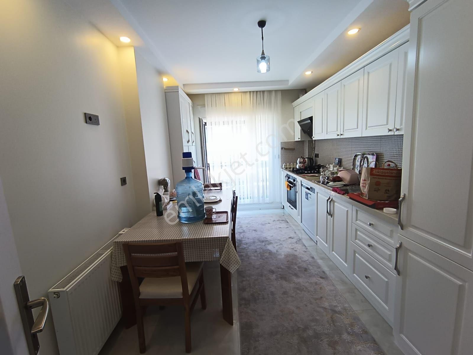 Bahçelievler 500 Bulvarda 4 + 1 200 M2 Satılık Daire - Görsel 19