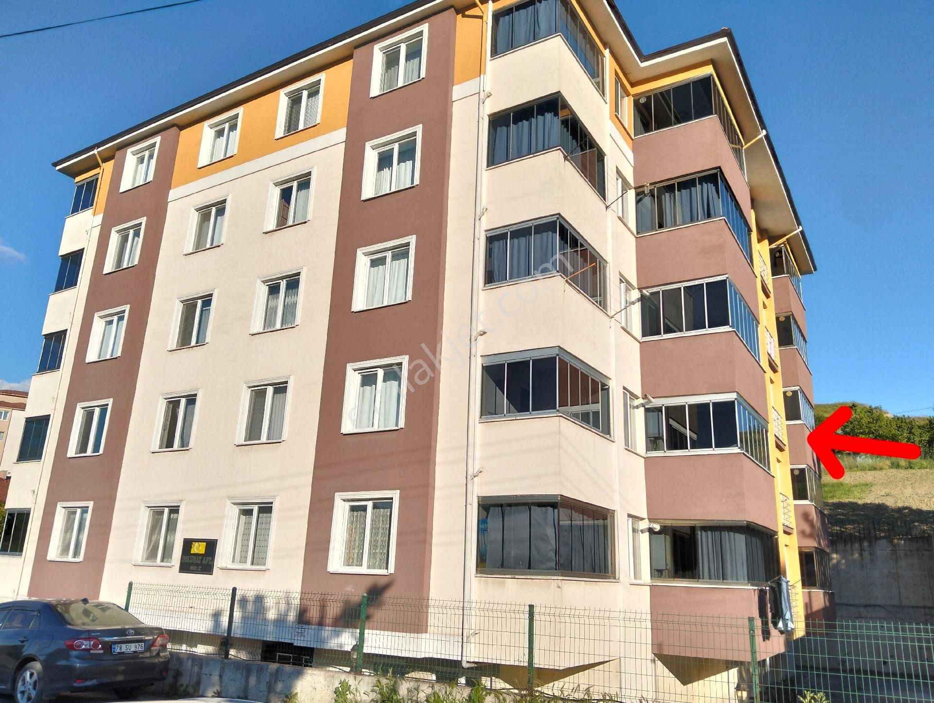 Karabük Kayabaşı Yaylacık Mahallesinde Ara Kat 3+1 Daire Satılıktır