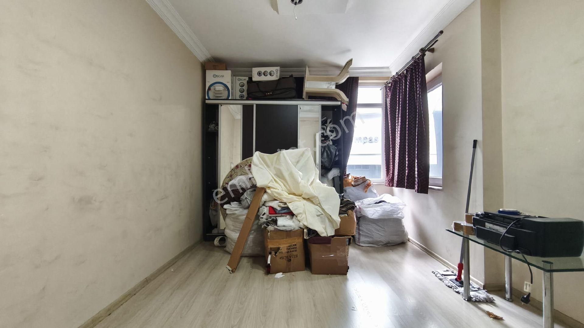 Es Emlaktan Aksaray Lalelide Satılık Dükkan+daire - Görsel 21