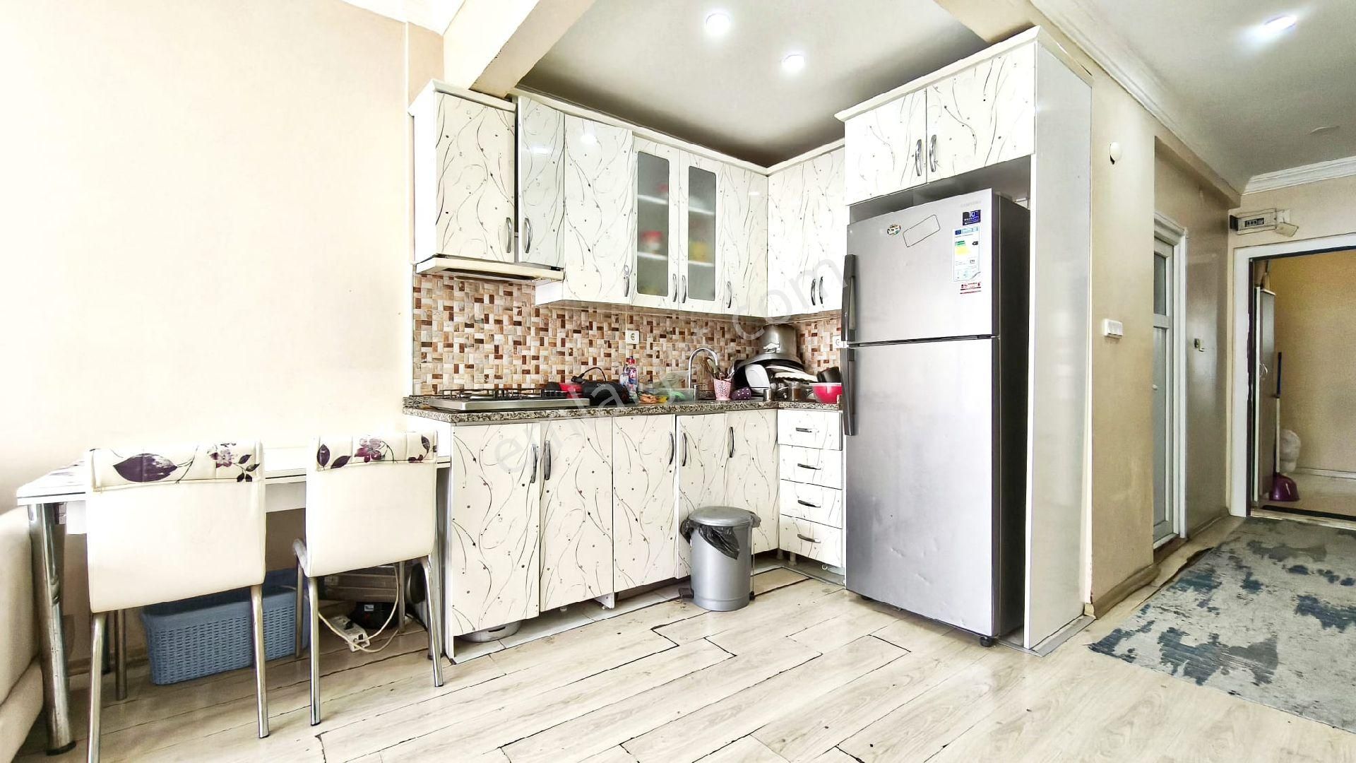 Es Emlaktan Aksaray Lalelide Satılık Dükkan+daire - Görsel 8