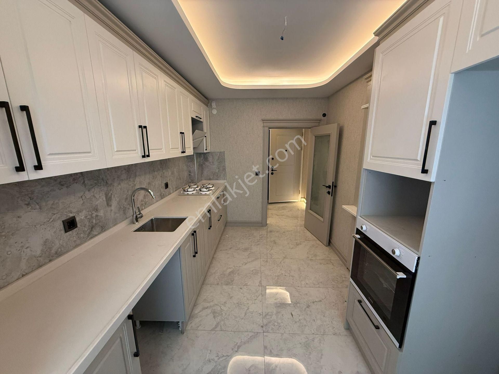 Evin Bizde Garanti Gayrimenkulden Bağlum Hisar Mah 2+1 Yapılı Satilik Sıfır Daire