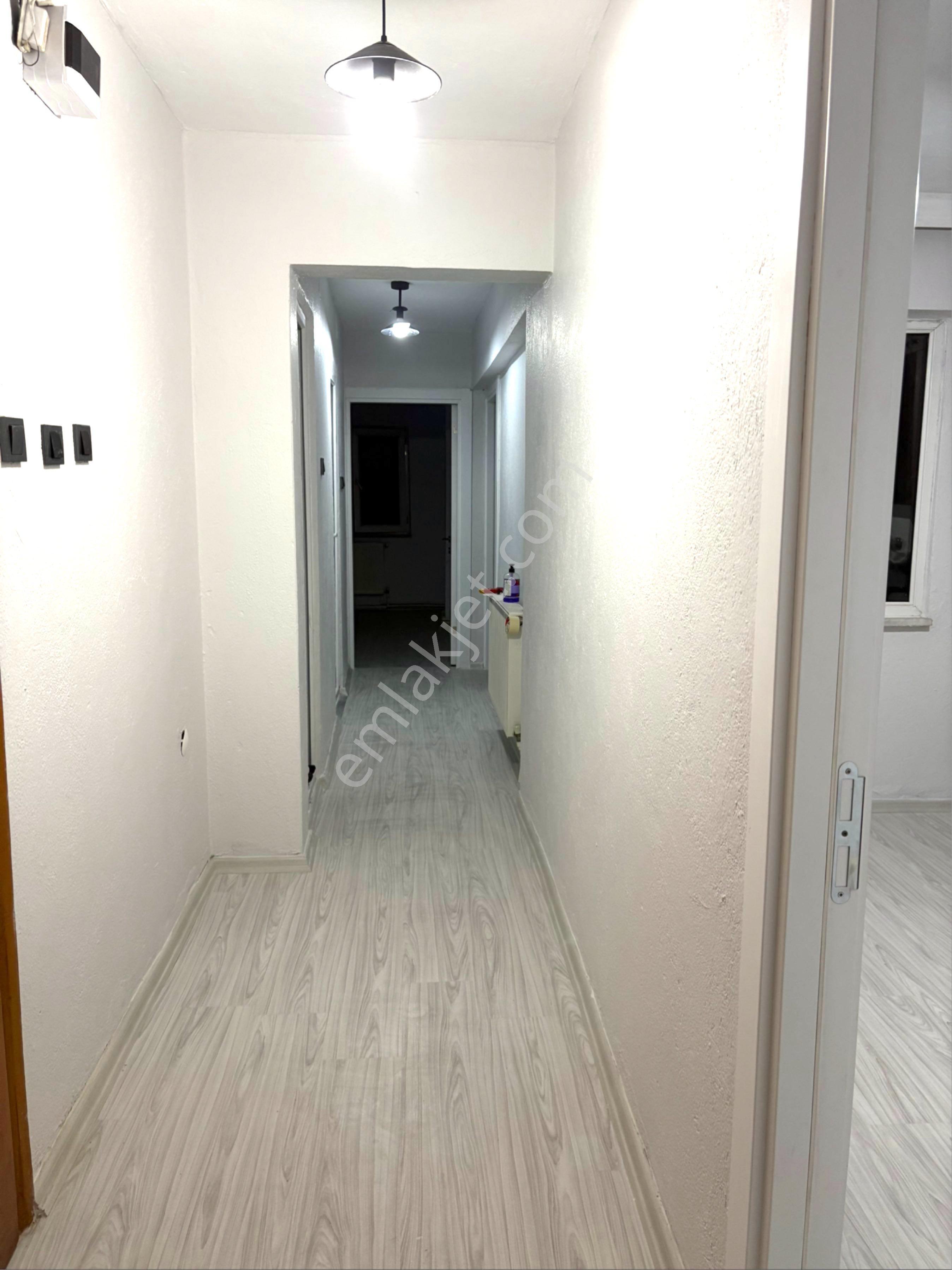 Bozdoğan Petrol'de Satılık 2+1 Merkezi Konumlu Bakımlı Daire - Görsel 20