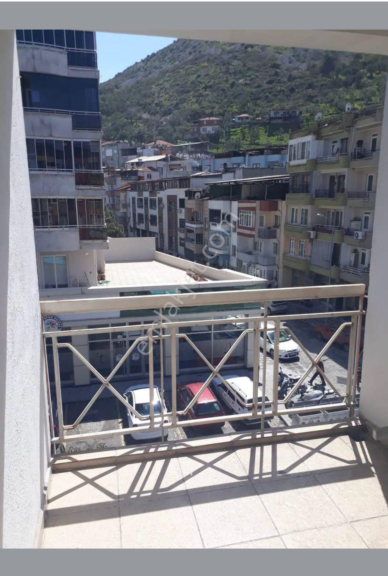 Bozdoğan Petrol'de Satılık 2+1 Merkezi Konumlu Bakımlı Daire - Görsel 22