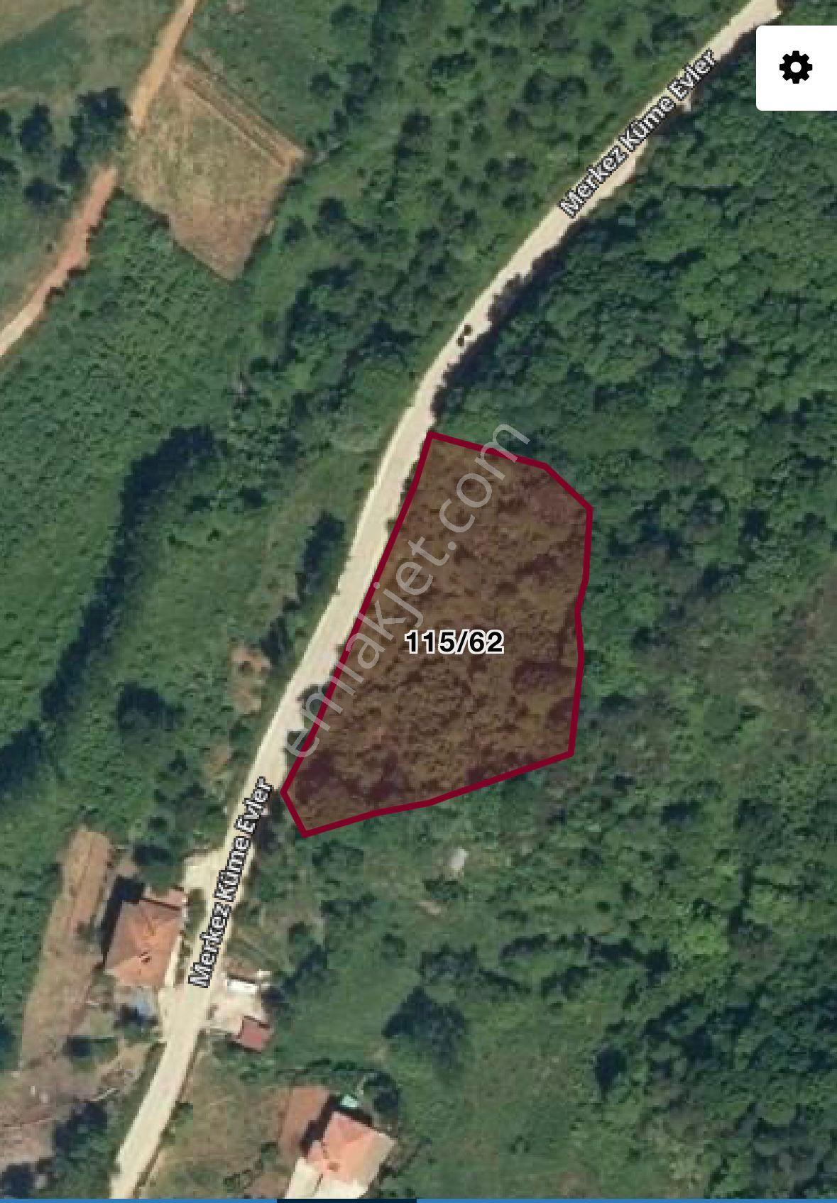 Bilgin Emlaktan Köy Merkezinde Denize Yakın İmarlı Arsa - Görsel 4