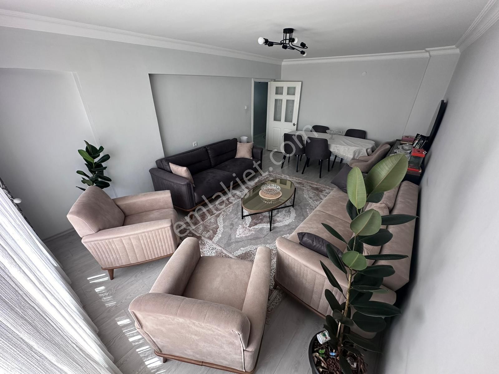 Uyanışta Minimal Orta Yapılı 3+1!!