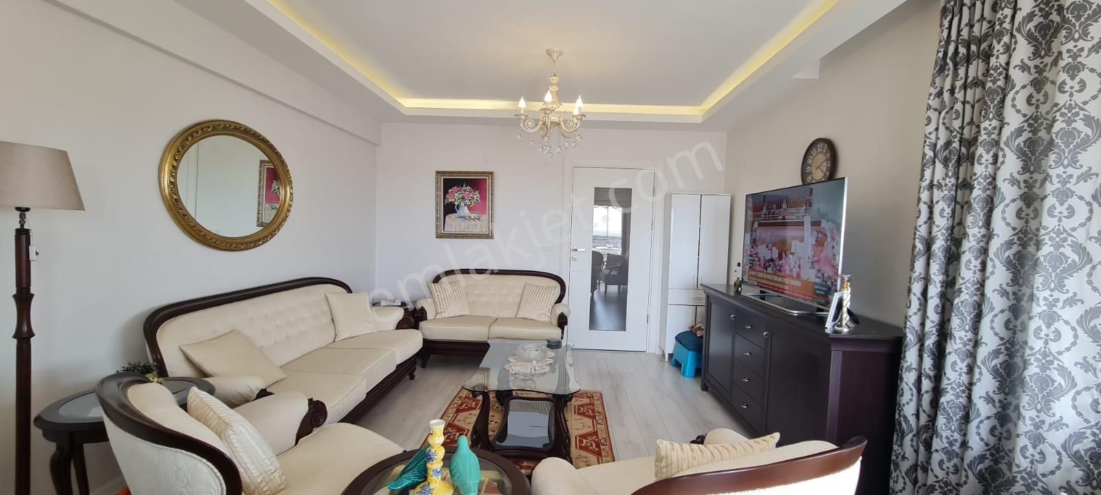 İzmir Çiğli Esentepe'de Full Deniz Manzaralı Satılık 3+1 Daire