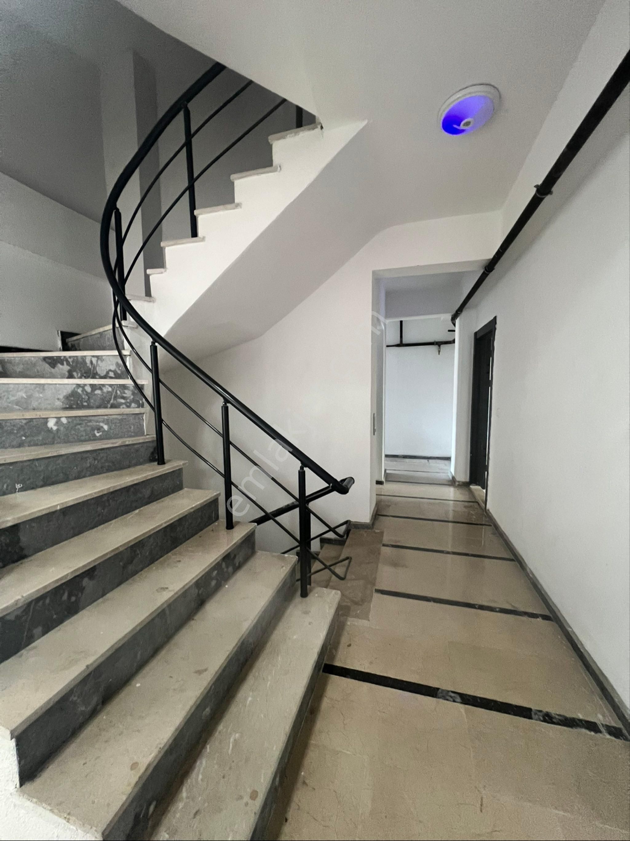 Çalışkangyo Dan Nenehatunda 4+2 Dublex Daire