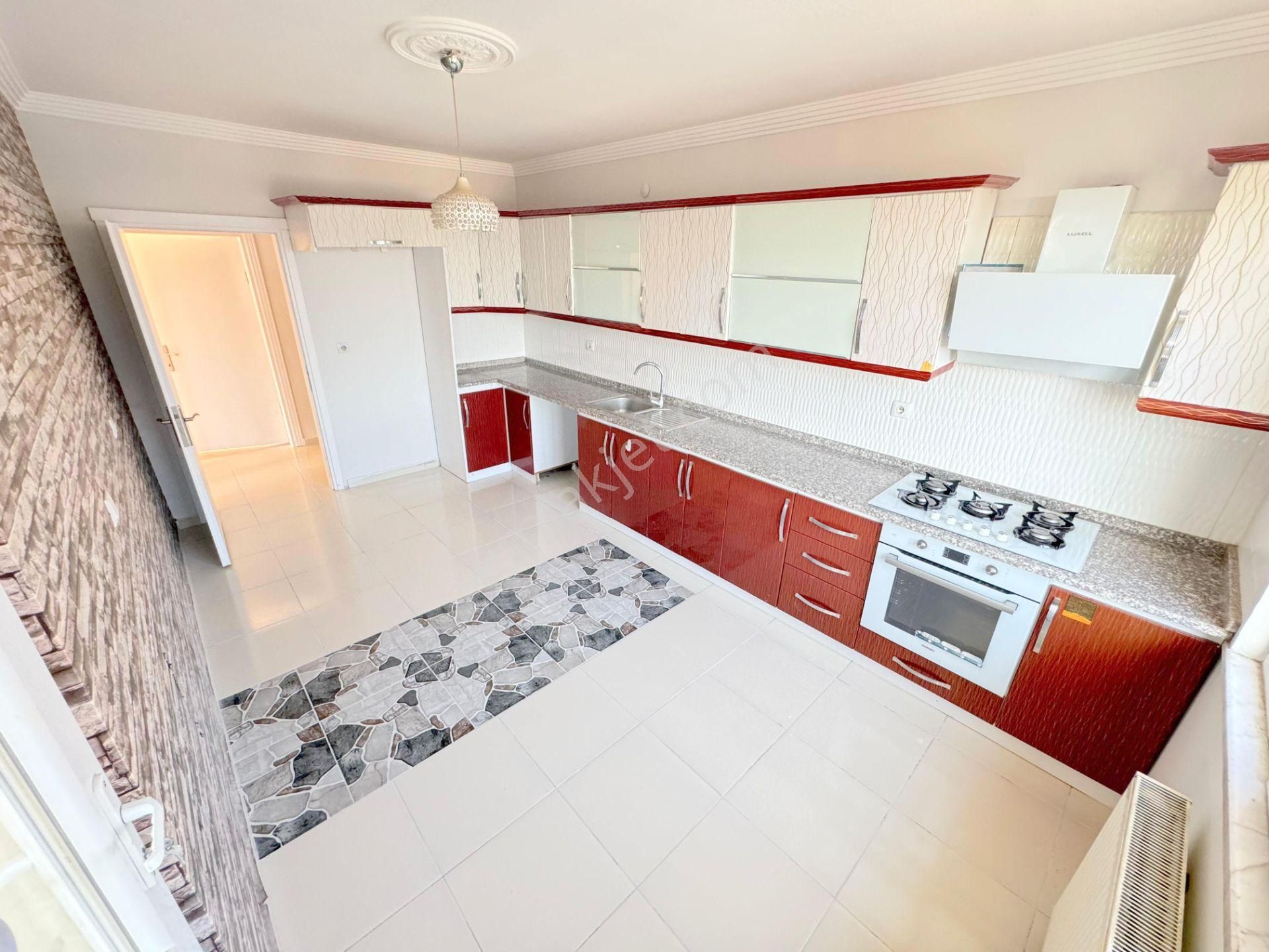 🟪🟥mars'tan Kadıköy'de Ebeveyn Banyolu Devasa Genişlikte 150m2 3+1 Daire