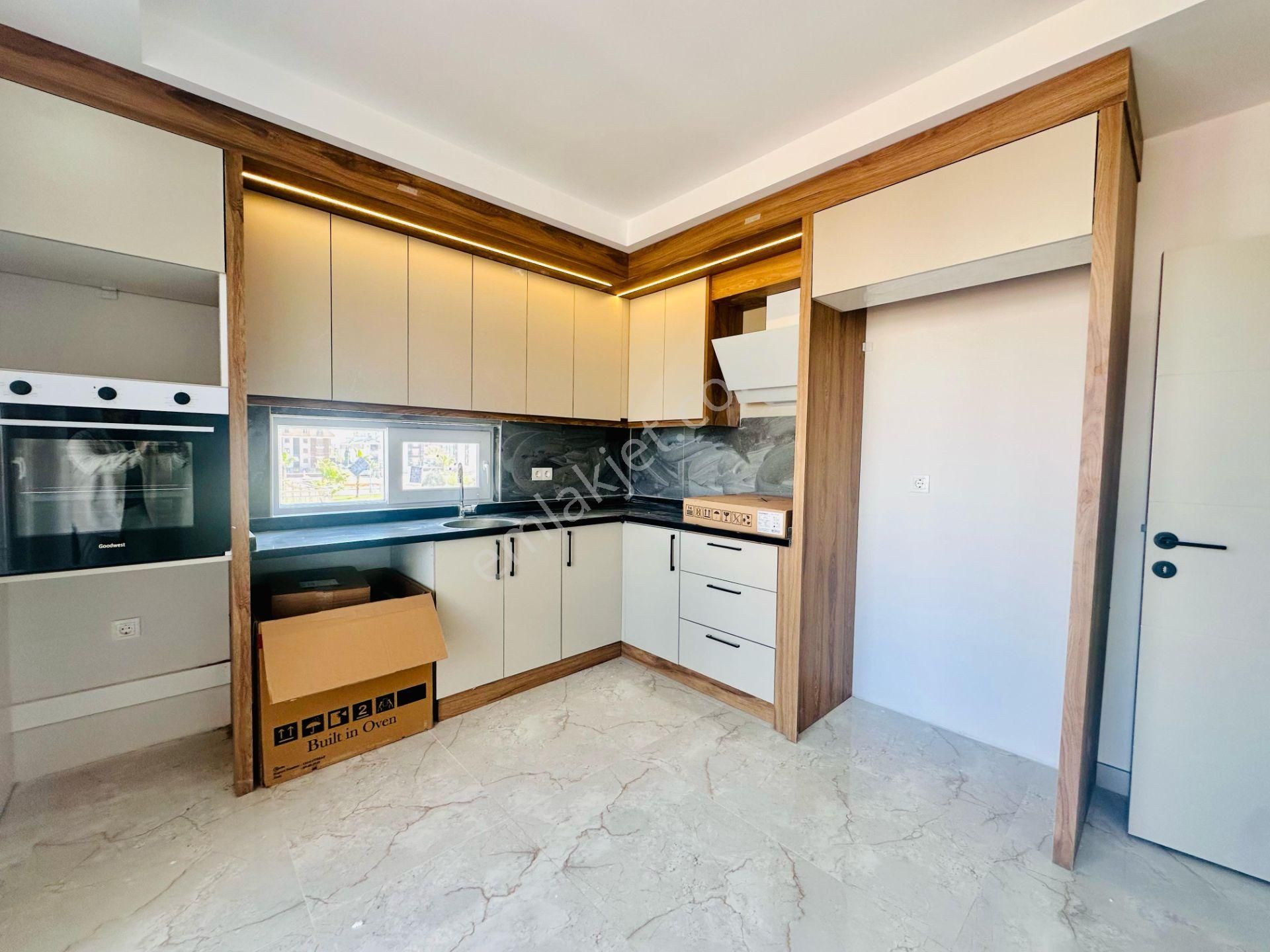 🏡 Tramvaya 1 Dakika 3+1 145m2 Katta Sıfır Asansörlü Lüx Daire!
