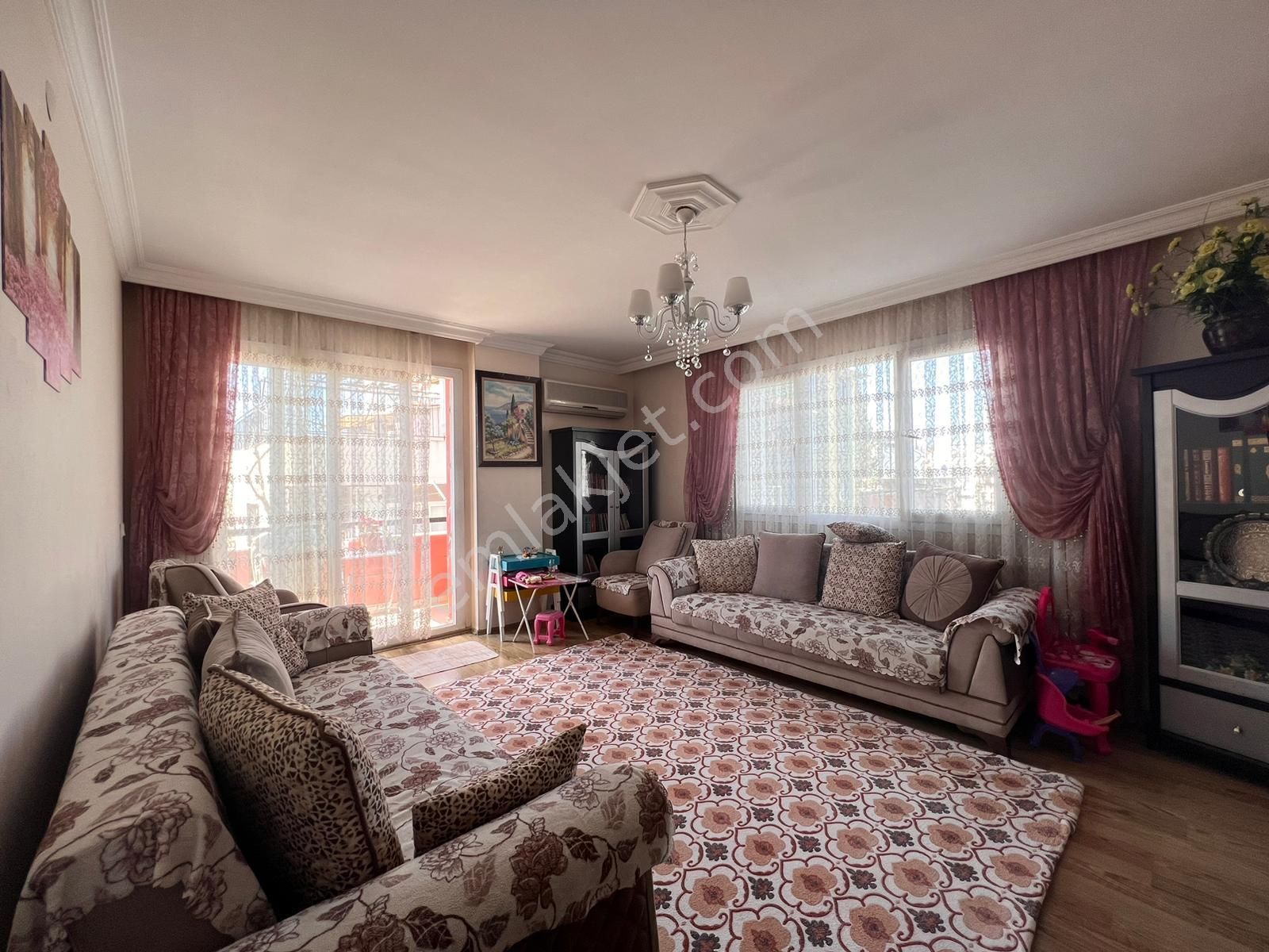 Buca Yenigün Mahde 2+1 90m2 Dgazlı Asansörlü Satılık Daire