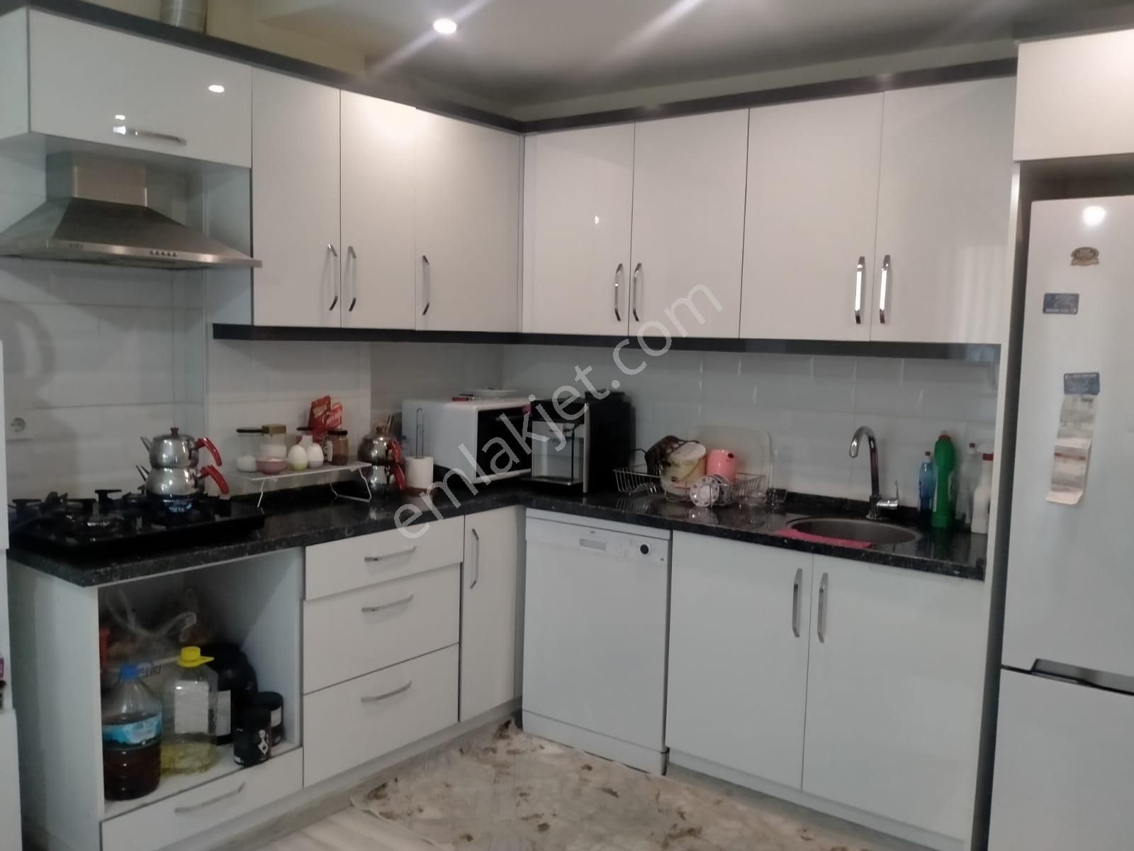 Manisa Salihli Seyrantepe Mah Satılık 2+1 Uygun Doğalgaz Isıtmalı Daire