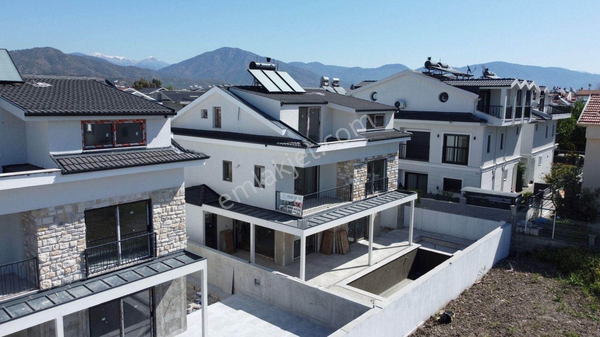 Fethiye Akarca Mahallesi Eşsiz Lokasyonda Satılık Villa
