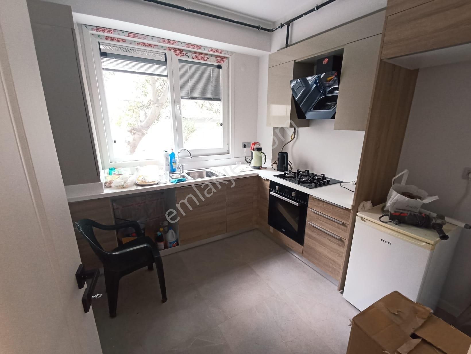 Selamiçeşmede Özgürlük Parkına Yakın 2+1 Sıfır Daire Emlak Masası