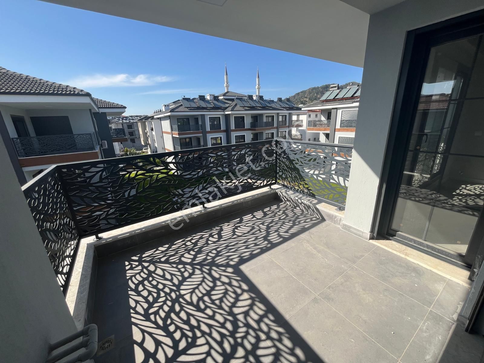 Ortaca Bahçelievler'de 2+1 Site İçerisinde Lüks Satılık Daire