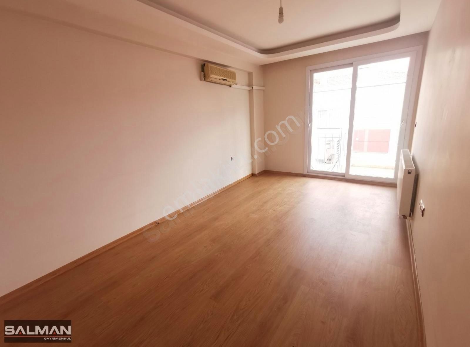Salmandan Örnek Köyde Kapalı Mutfak Kiralık 2+1 Daire