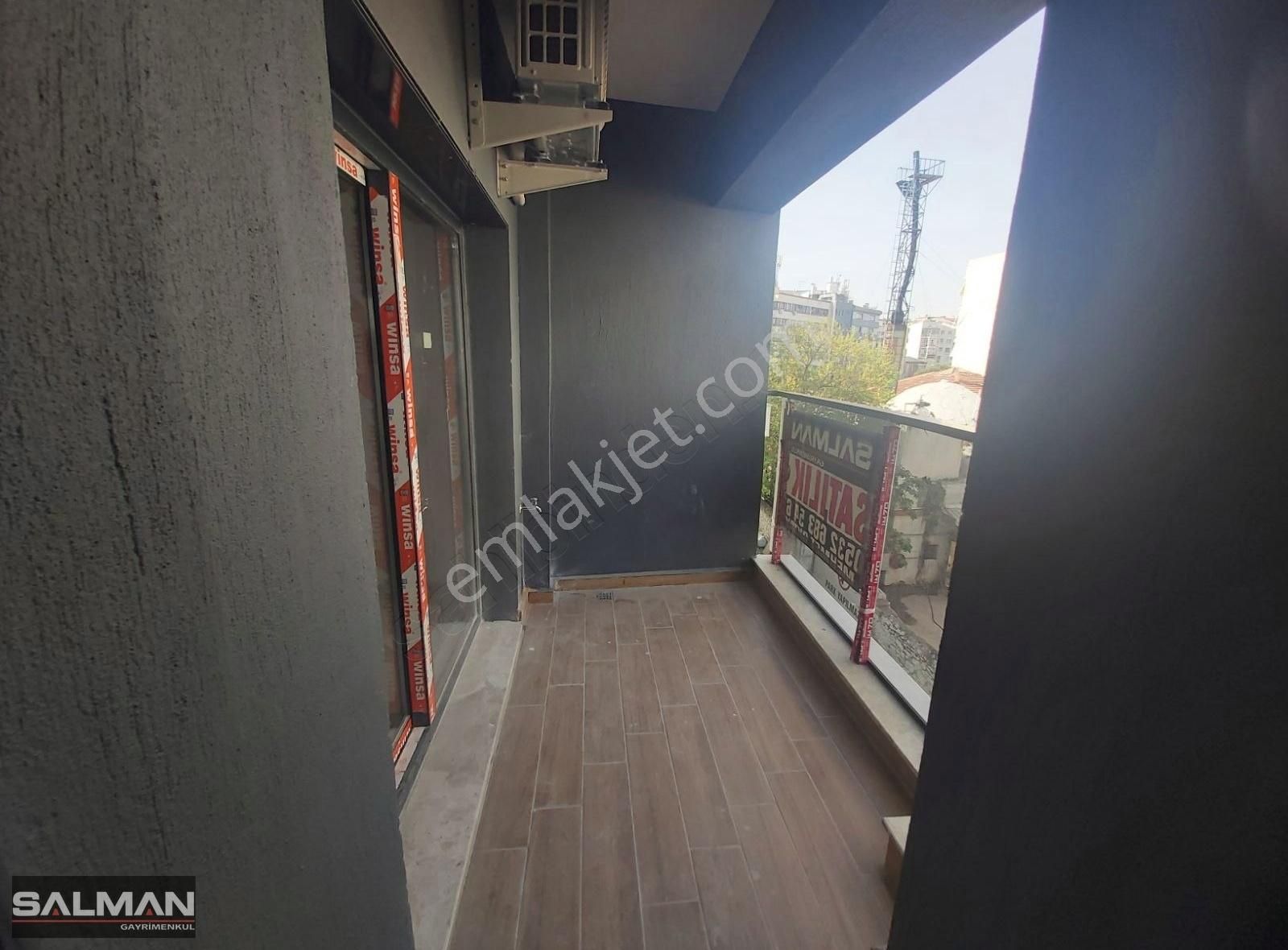 Karşıyaka İzban İstasyonuna Yakın Satılık 2+1 Sıfır Daire - Görsel 4