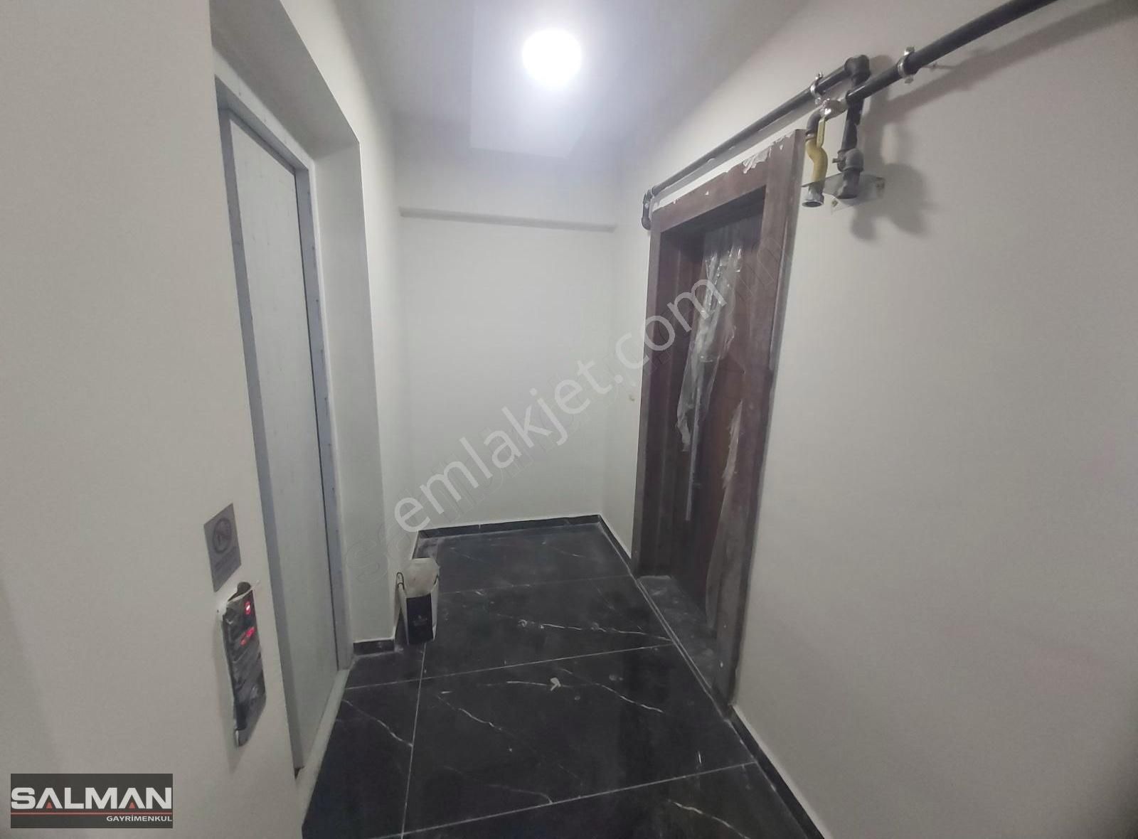 Karşıyaka İzban İstasyonuna Yakın Satılık 2+1 Sıfır Daire - Görsel 25