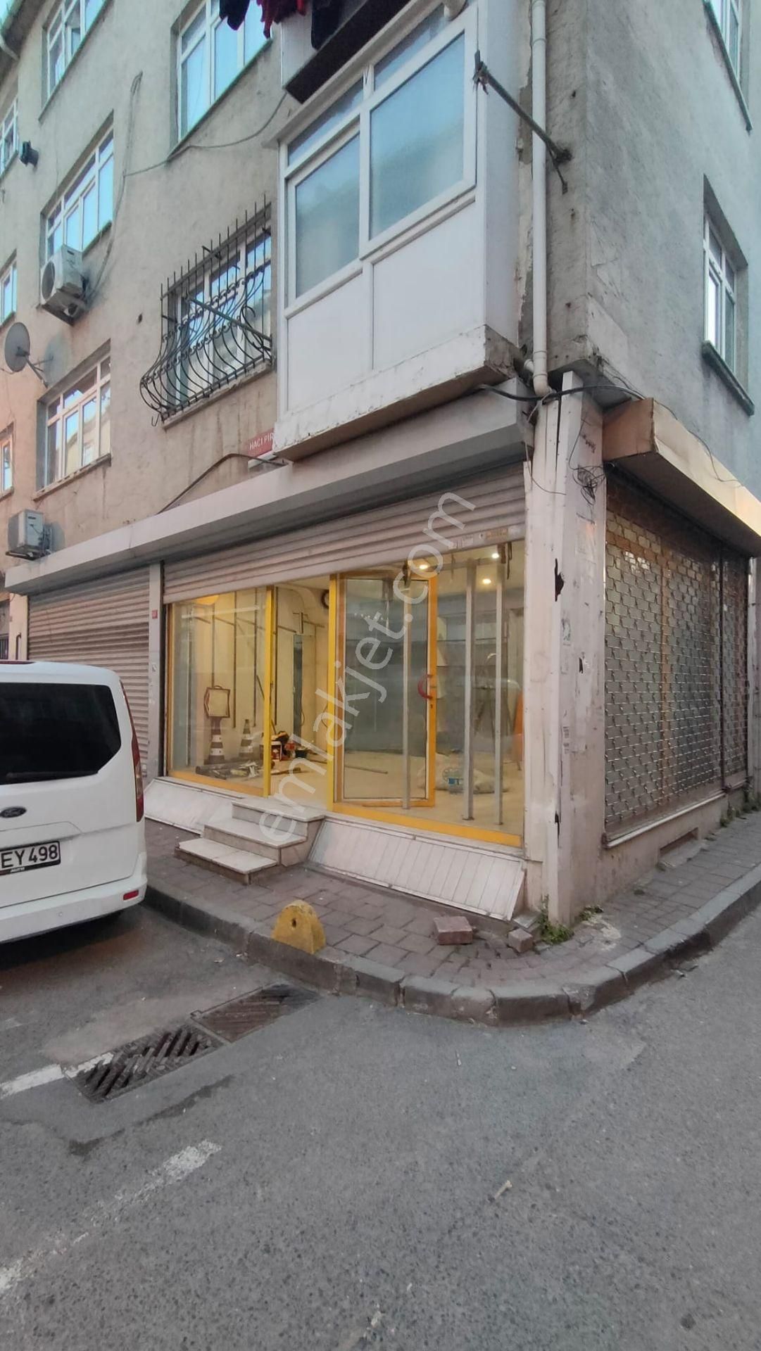 Sahibinden Satılık Köşe Konumda Depolu Dükkan