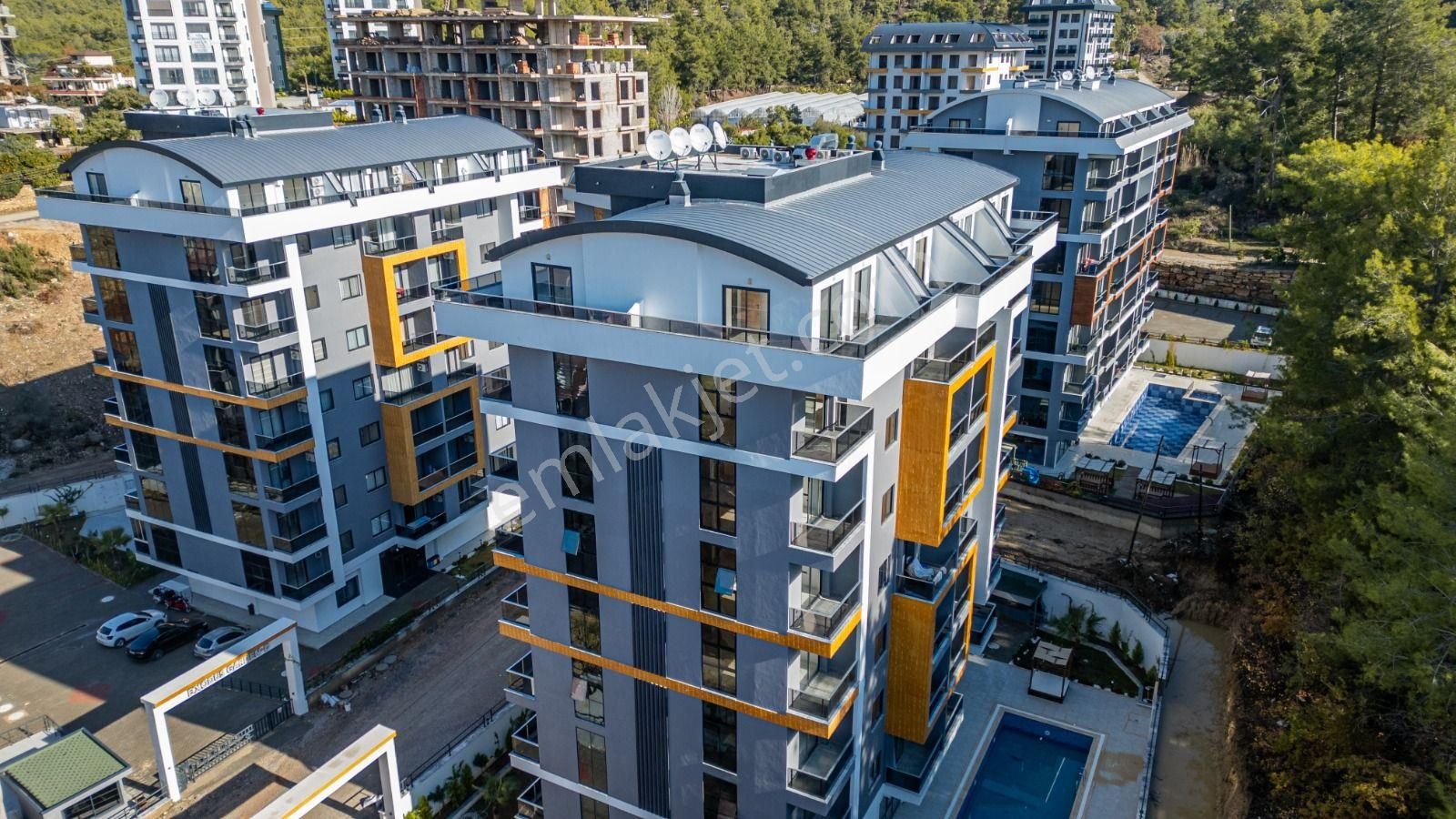 Doğa İle İç İçe Full Aktiviteli Sıfır Eşyalı Satılık 1+1 Daire