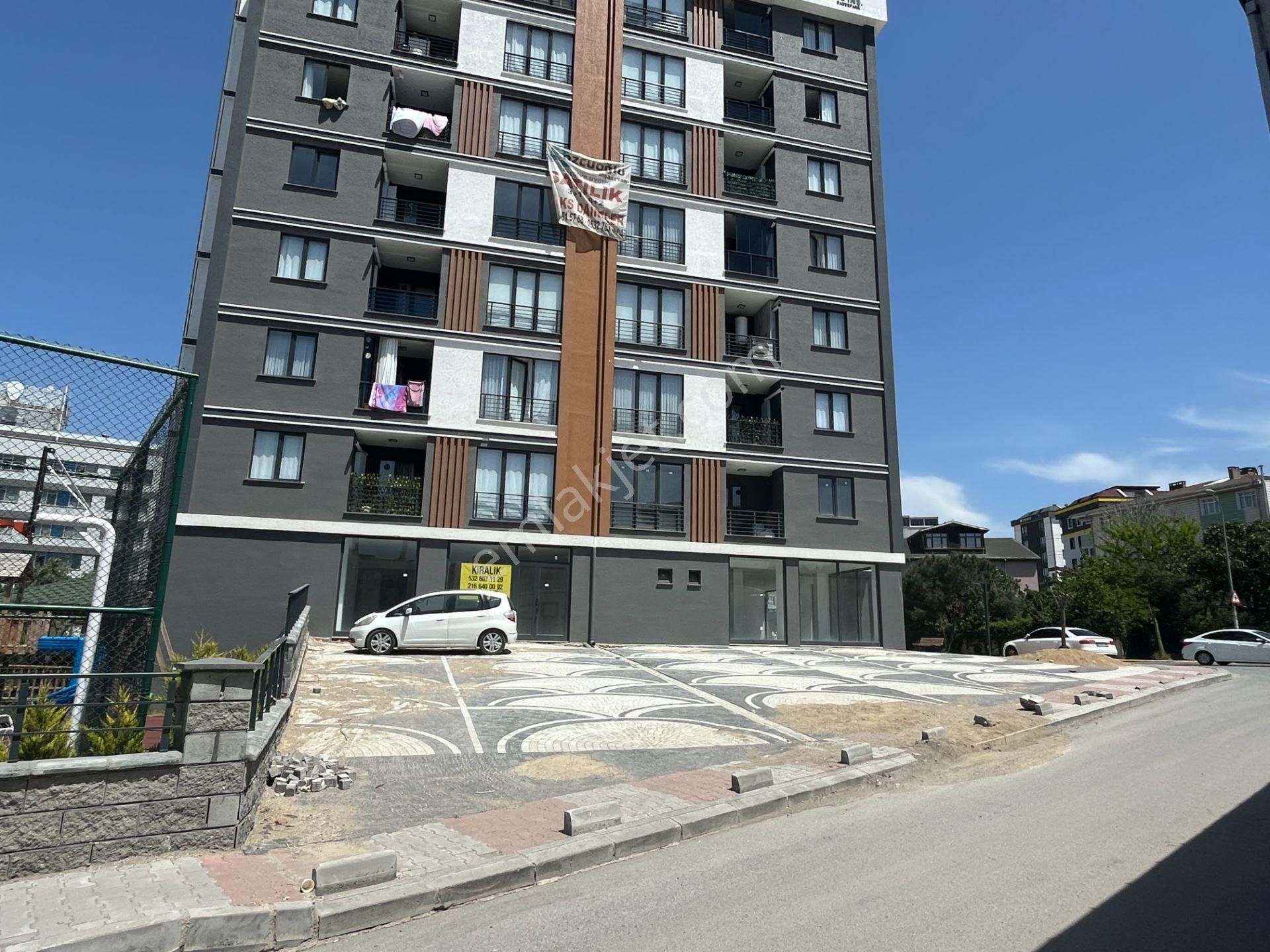 Sultanbeyli Battalgazi Mahallesinde 240m2 Kiralık Sıfır Dükkan